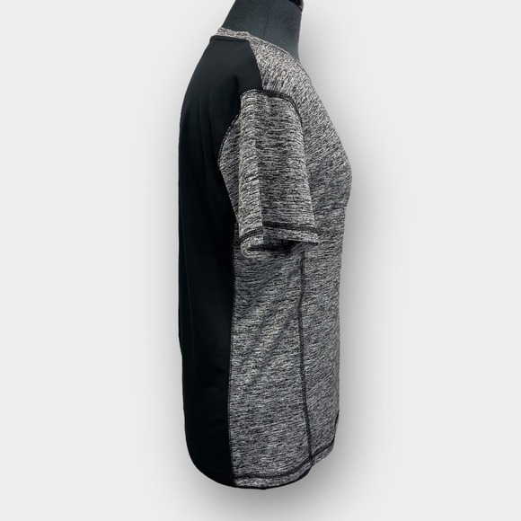 90° By Reflex Grey Black Activewear Short Sleeve Shirt Women's Small - Picture 2 of 5